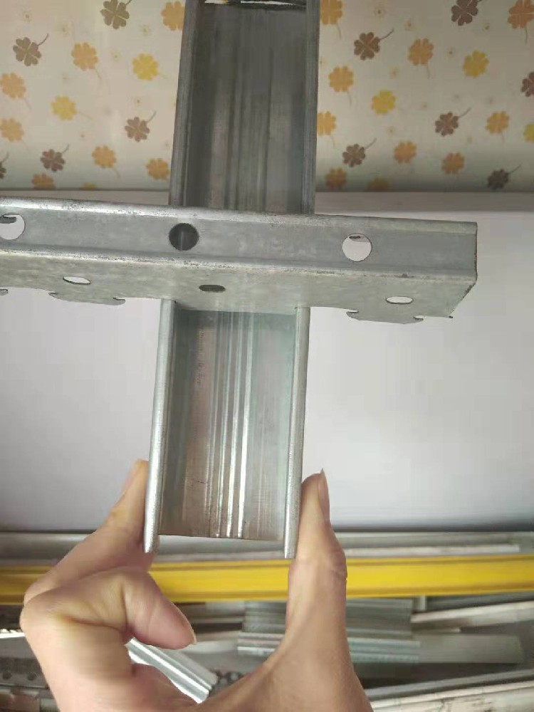 輕鋼龍骨國(guó)標(biāo)規(guī)格是多少